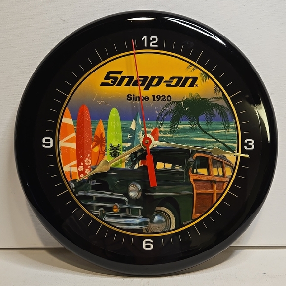 NIB Snap-on Surfboard Wall Clock 11